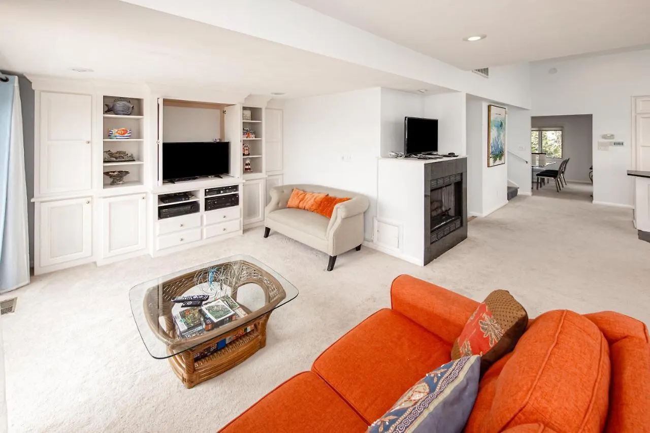 Ocean Sky Villa Virginia Beach Holiday home